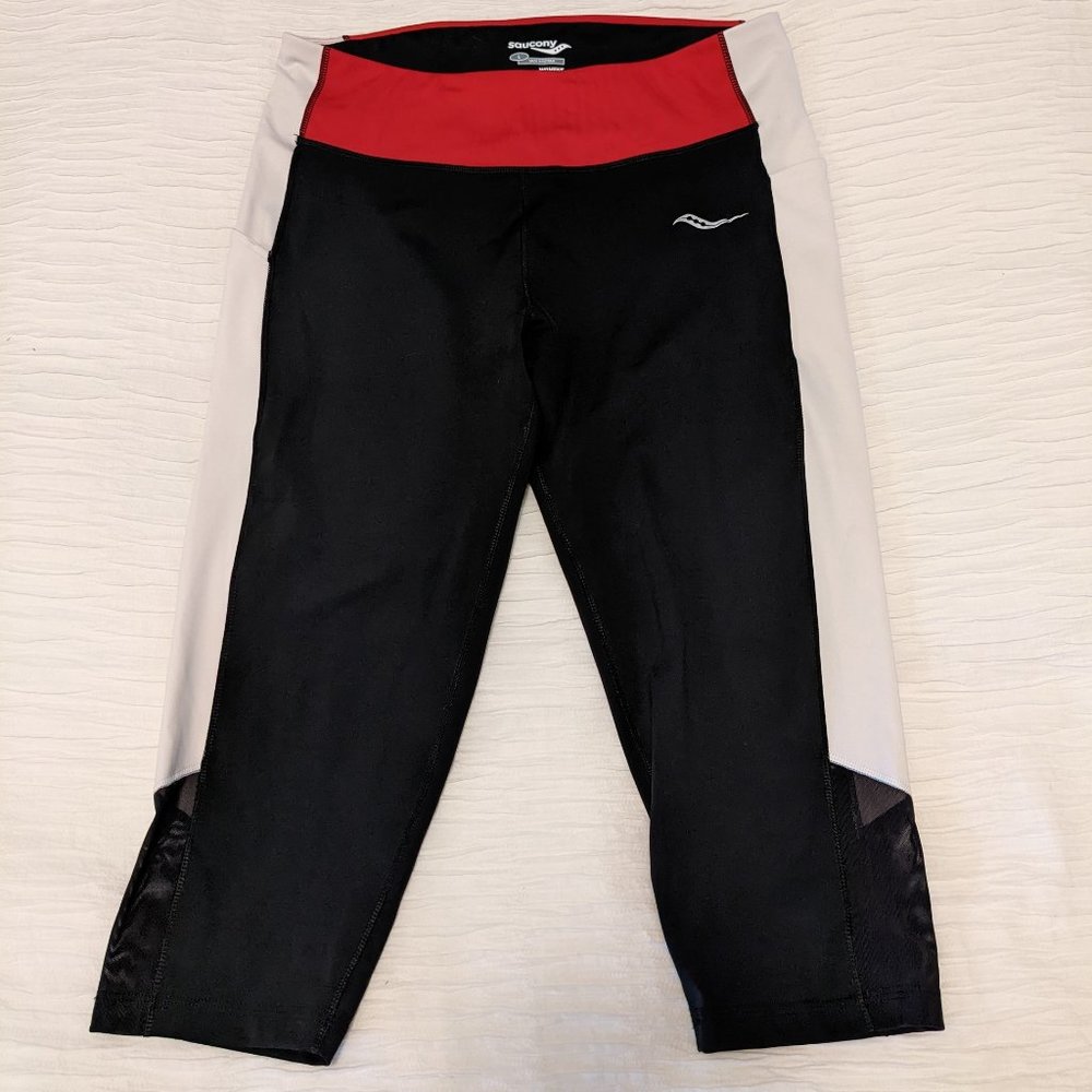Saucony women's running capris - with pockets!